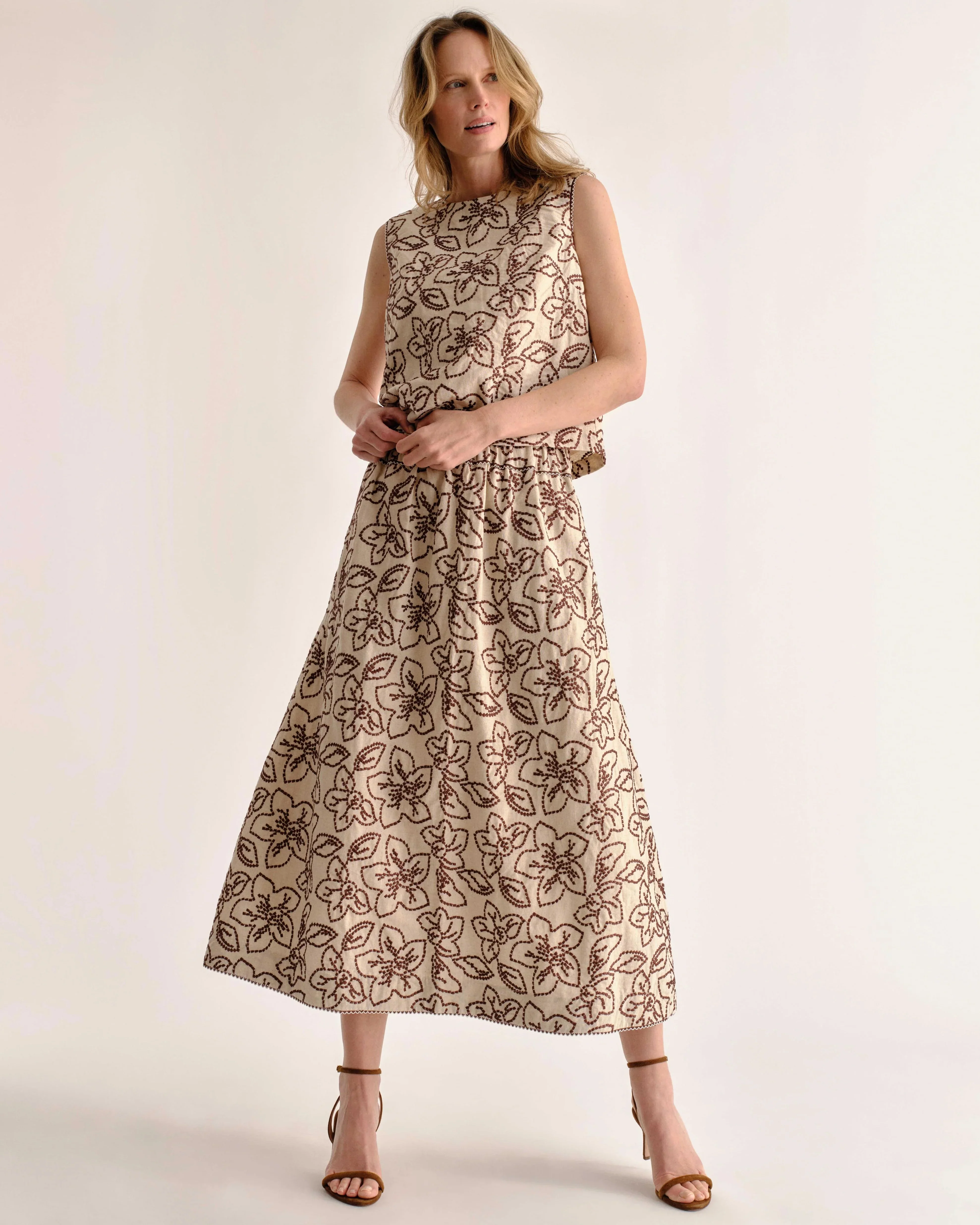 Bea Skirt in Field Floral Embroidery - Image 2