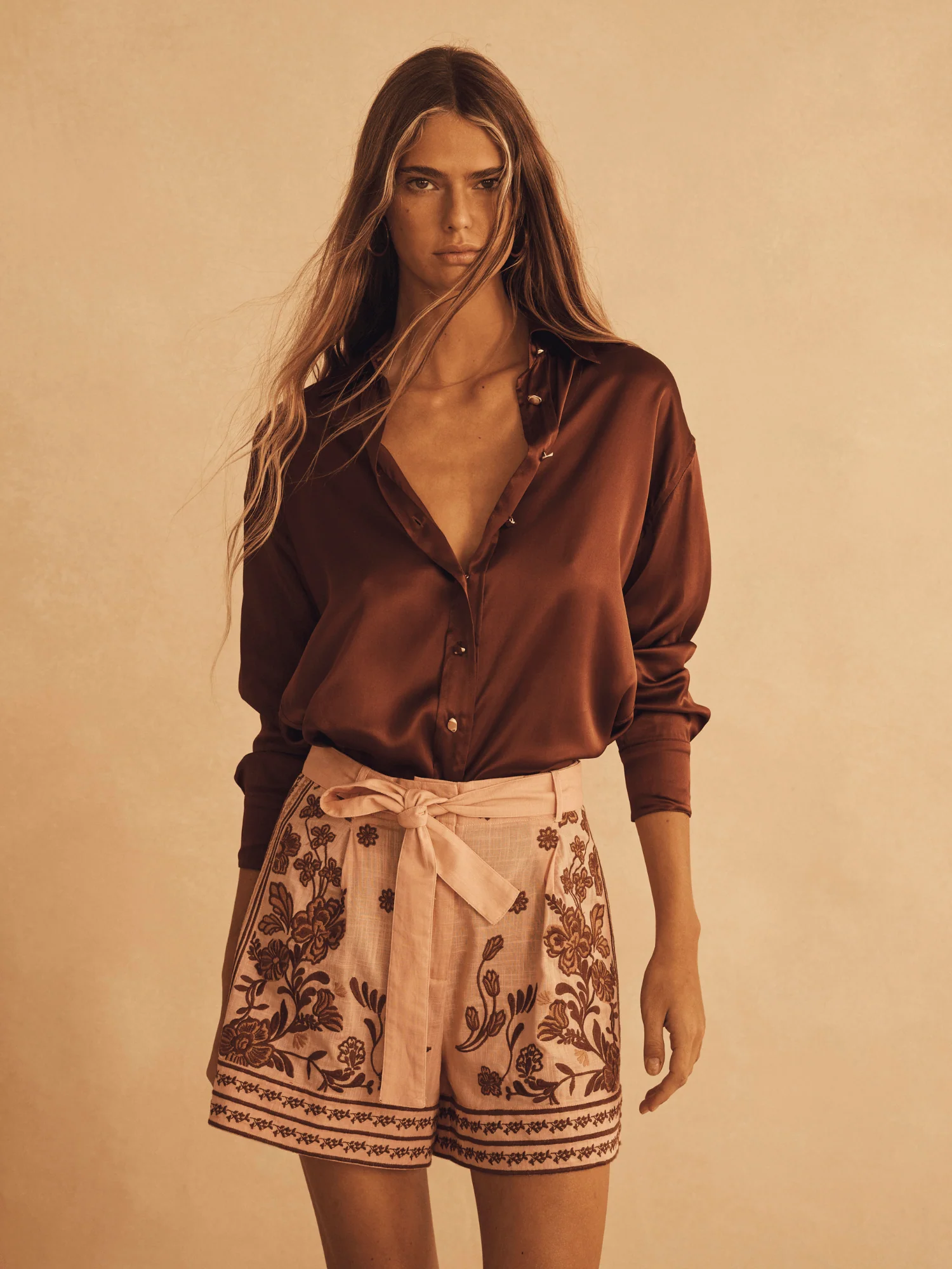 Resort Short Infiorata Embroidered - Image 3