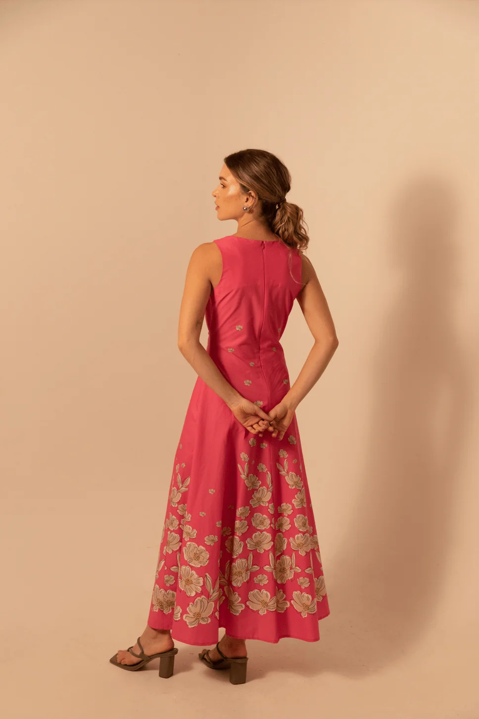 Isla Maxi in Magenta Daisy - Image 3
