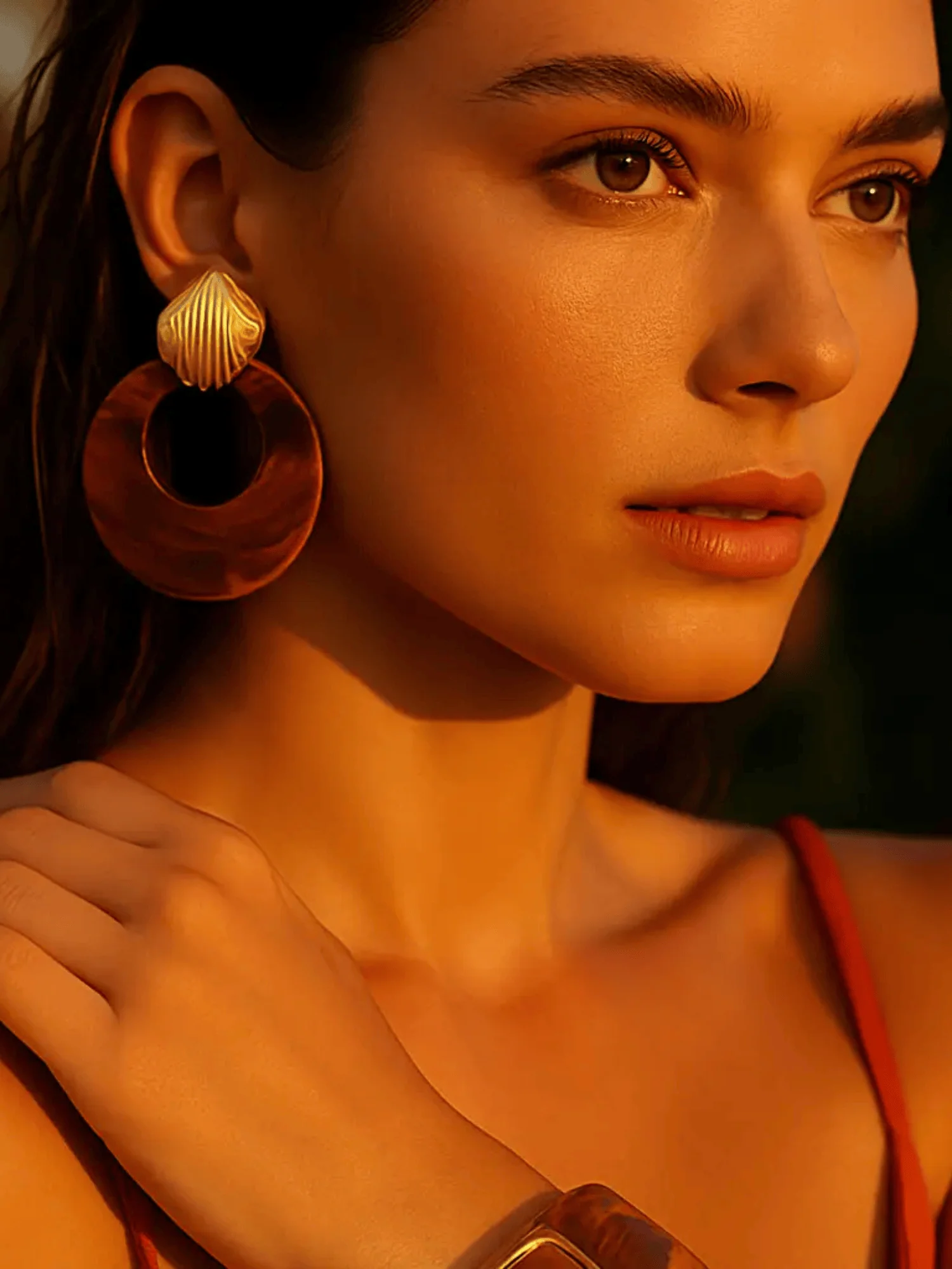 Kenle Shell Earrings - Image 2