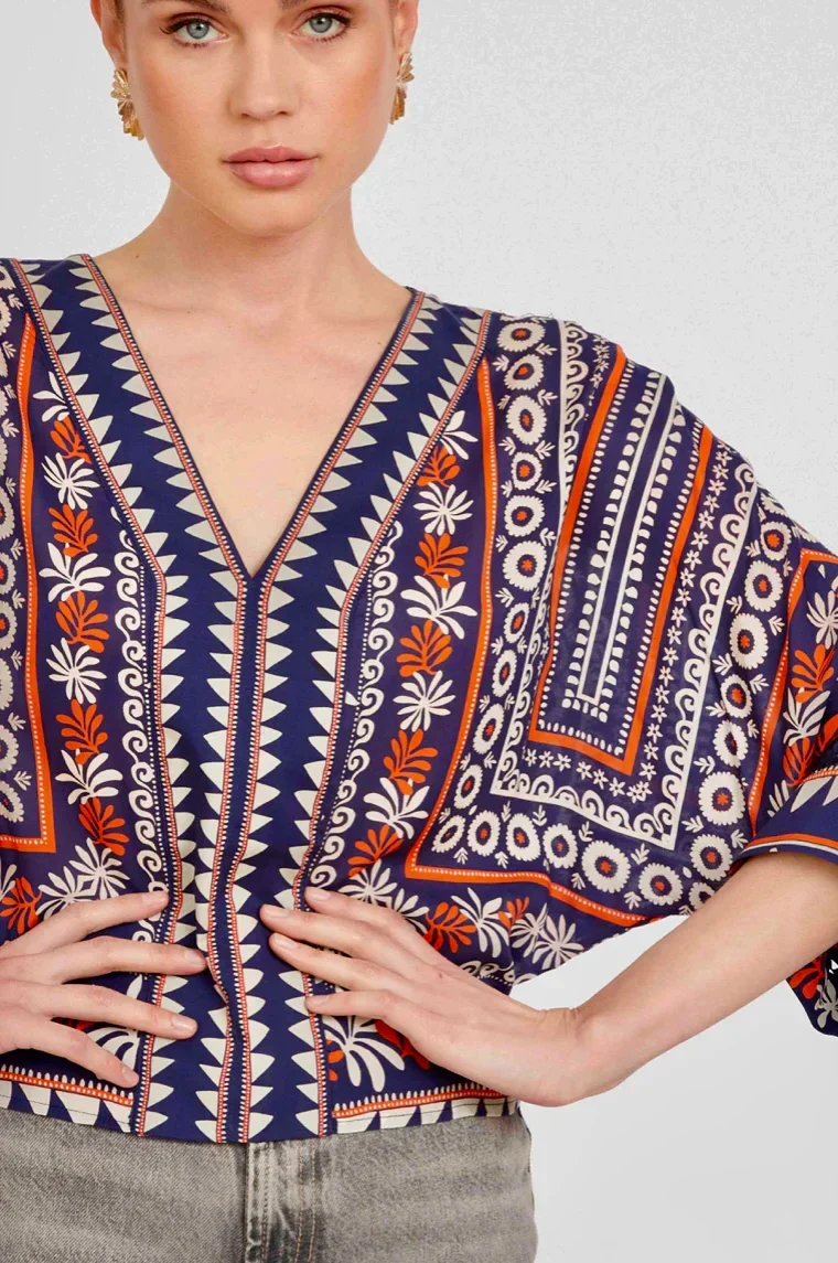 Mandolin Top in Vintage Daisy - Image 3