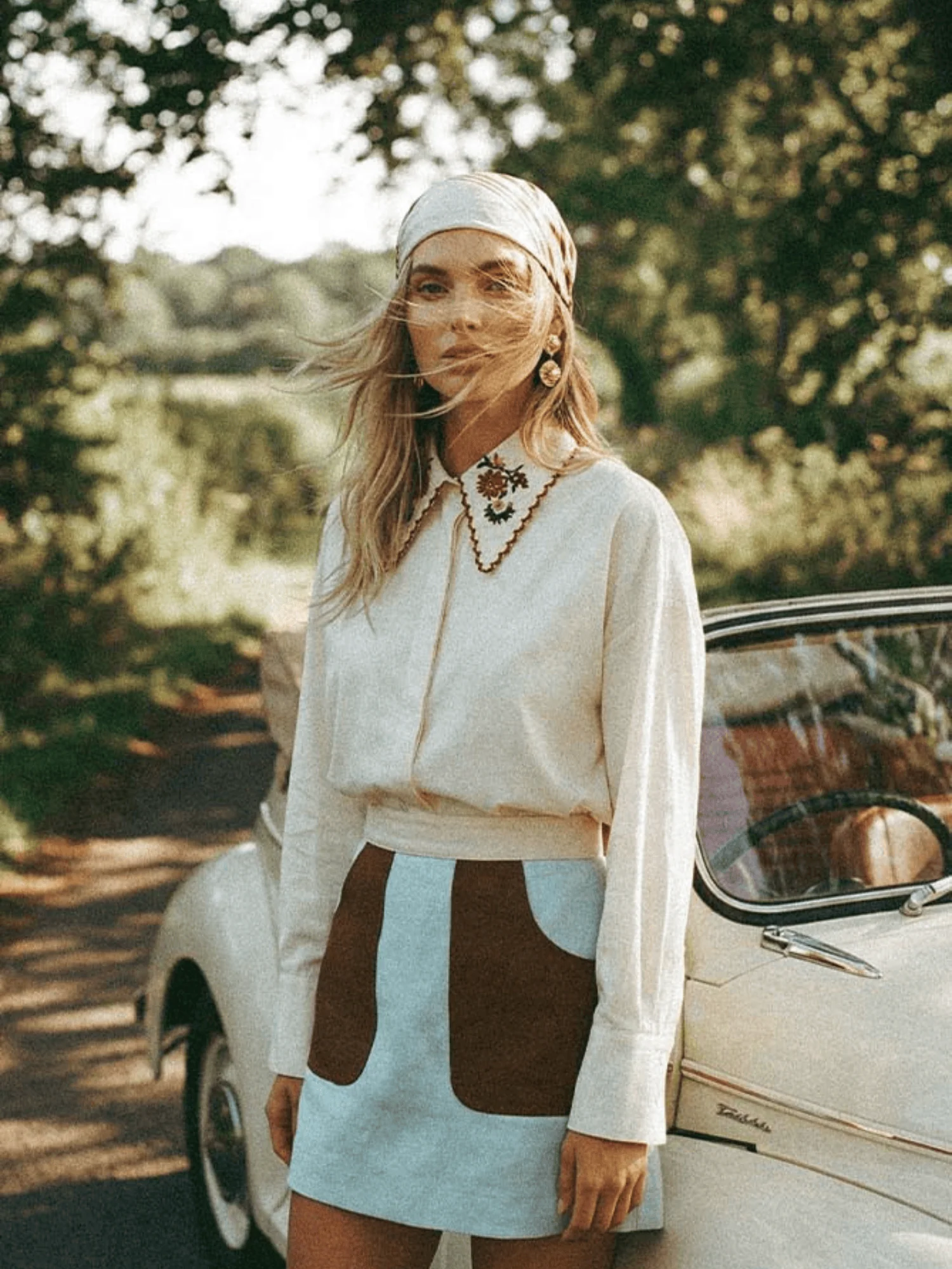 Embroidered Collar Cotton Shirt in Cream - Image 2