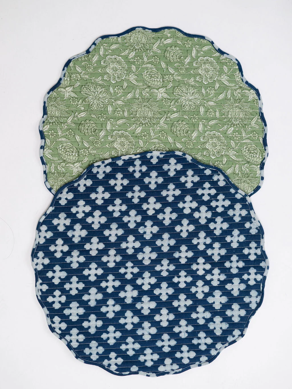 Remnant Collection Resist Scalloped Placemats