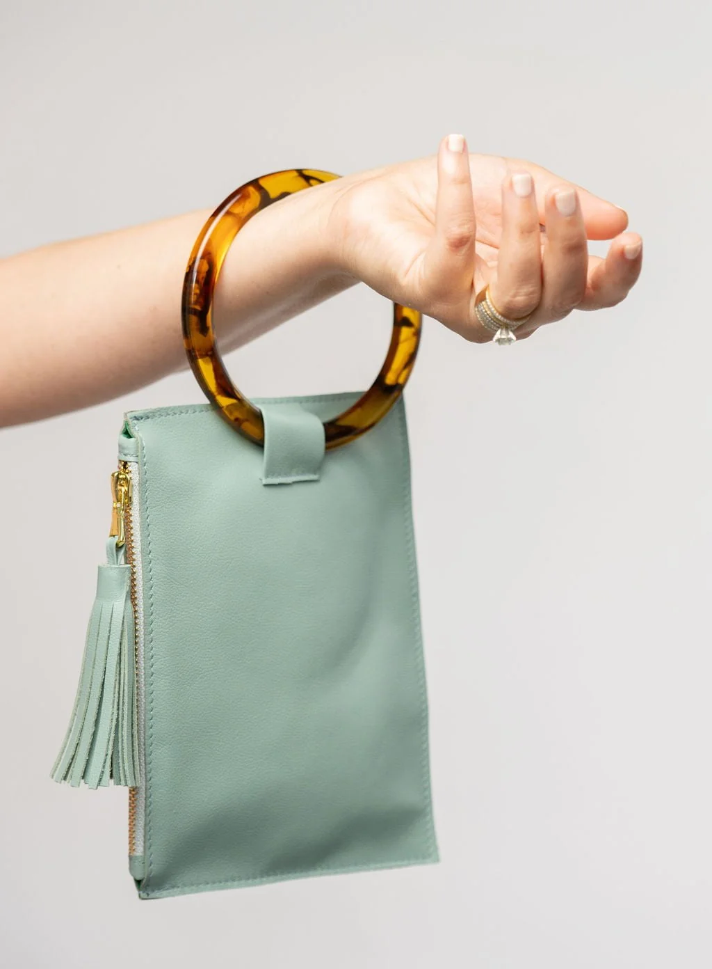 The Acrylic Ring Wristlet | Seafoam - Image 2