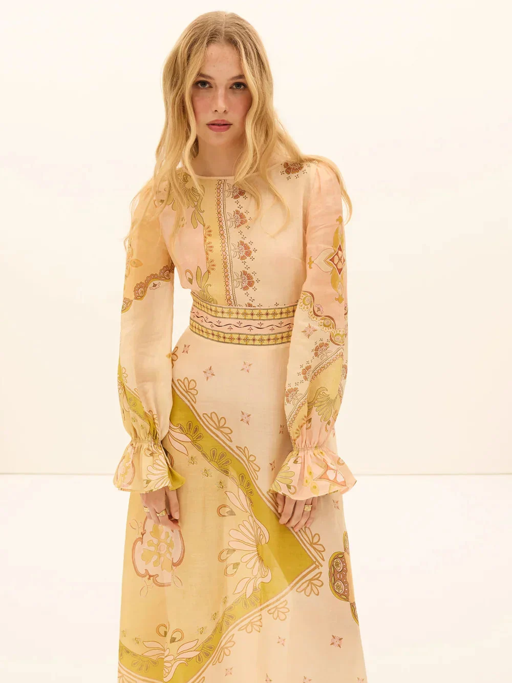 The Gigaro Waist Tie Dress - Image 4