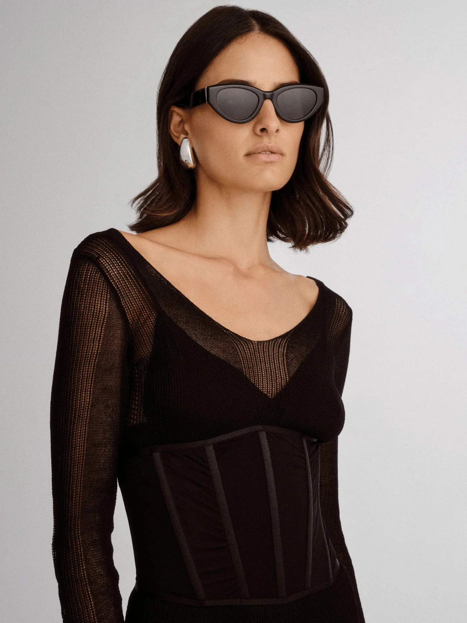 The Poppy in Black - Image 5