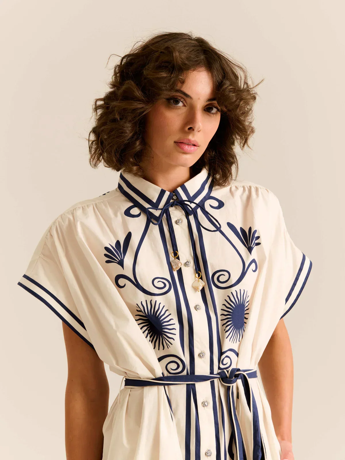 The Valerie Kaftan in Poseidon - Image 3