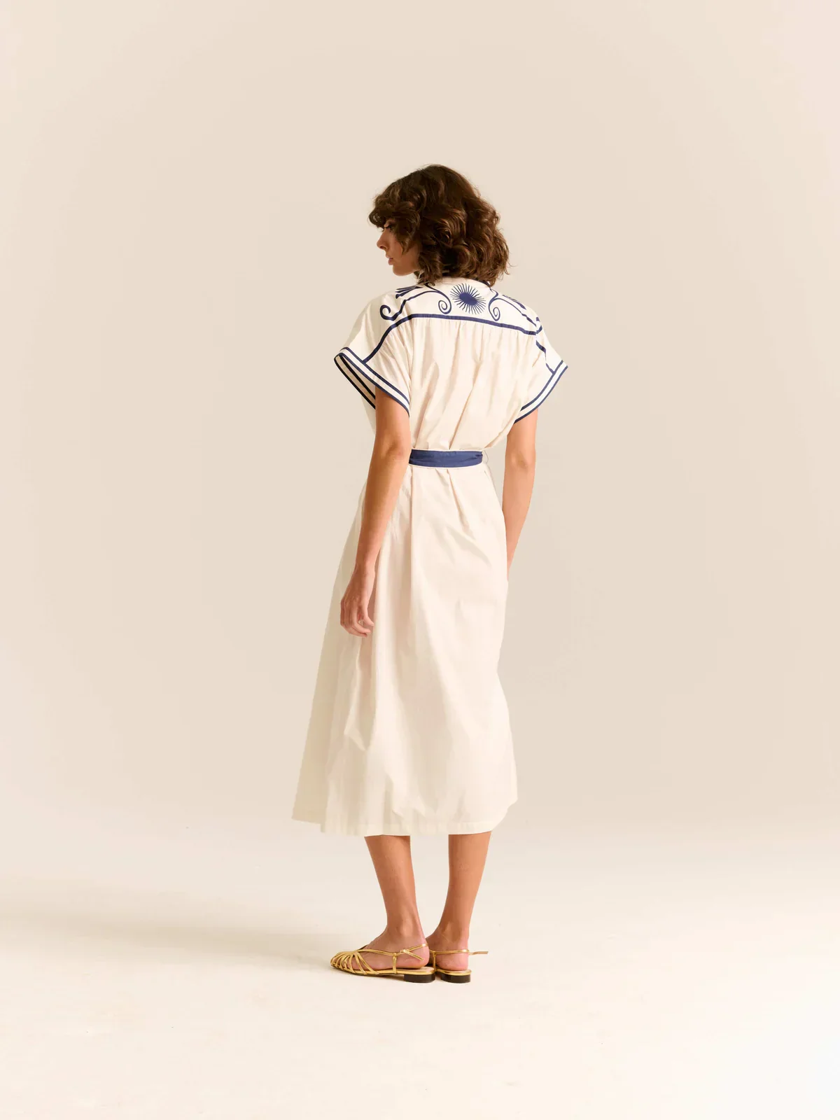 The Valerie Kaftan in Poseidon - Image 4