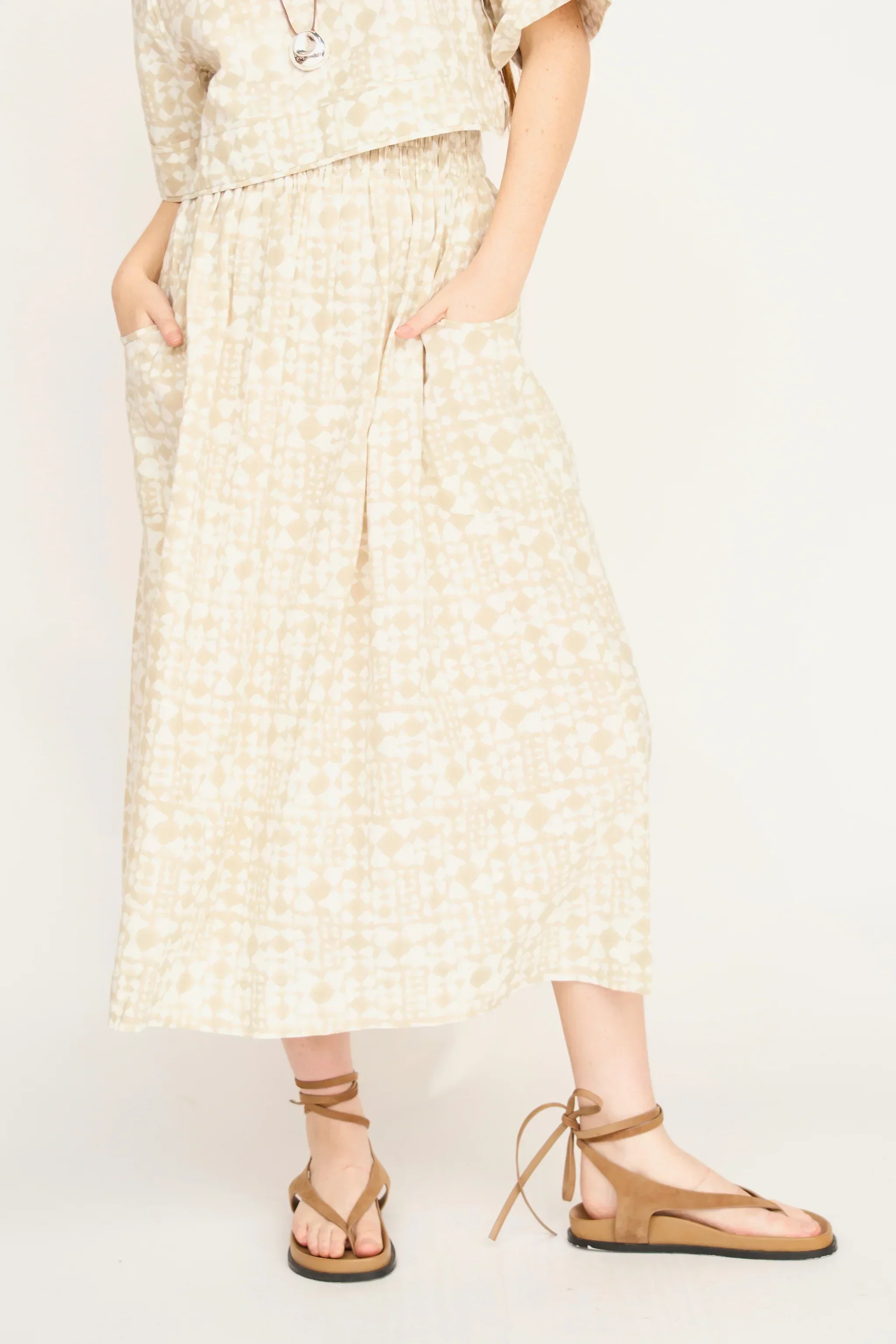 Verona Skirt in Sandcastle - Image 2